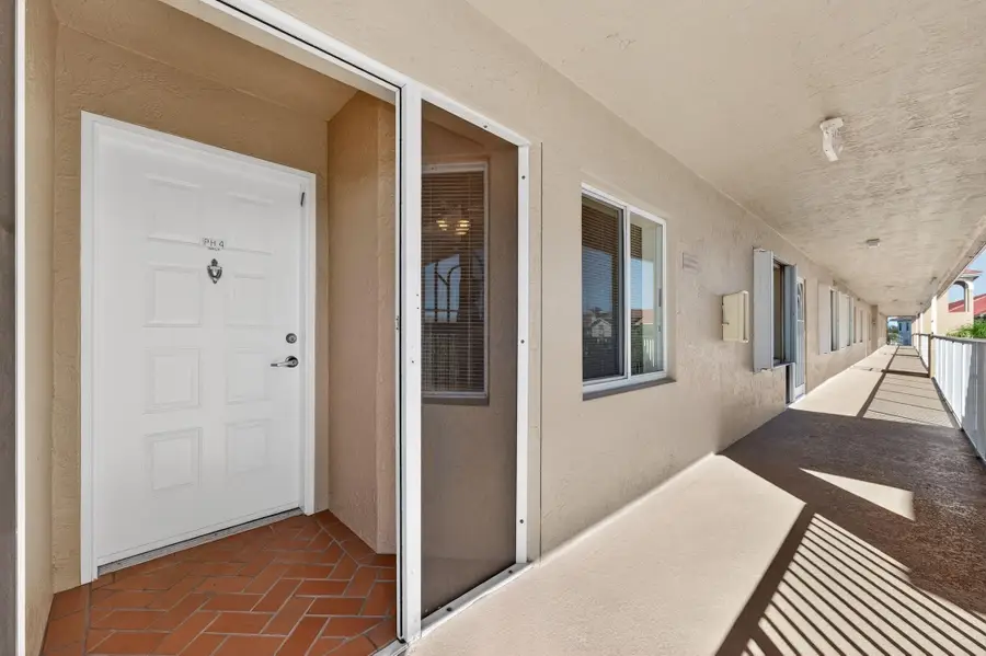 5906 Crystal Shores Drive #404, Boynton Beach, FL 33437 - Image #2