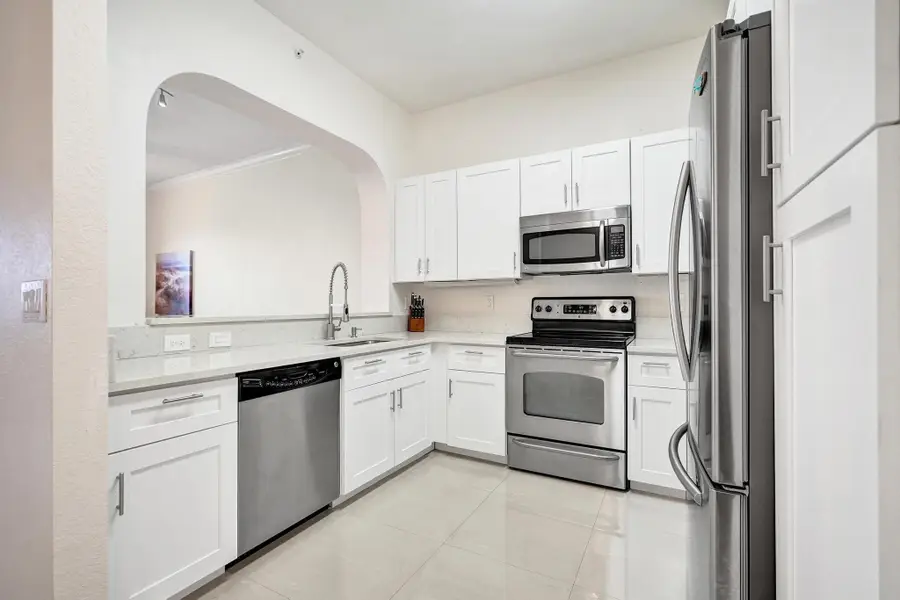 3600 Oaks Clubhouse Drive #408, Pompano Beach, FL 33069 - Image #3