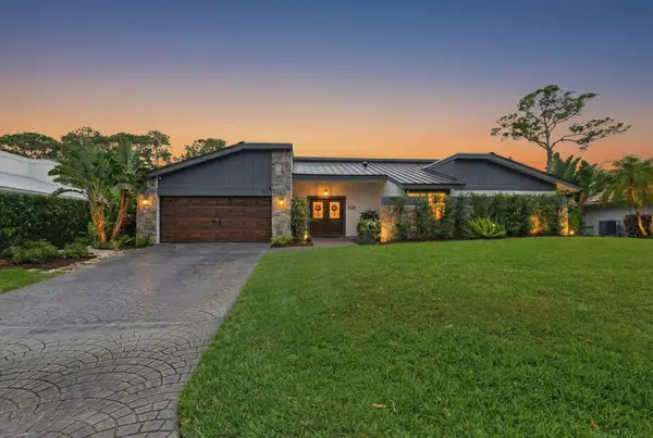 701 Lakewoode Circle, Delray Beach, FL 33445