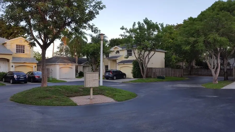 9851 SW 117th Court, Miami, FL 33186 - Image #2