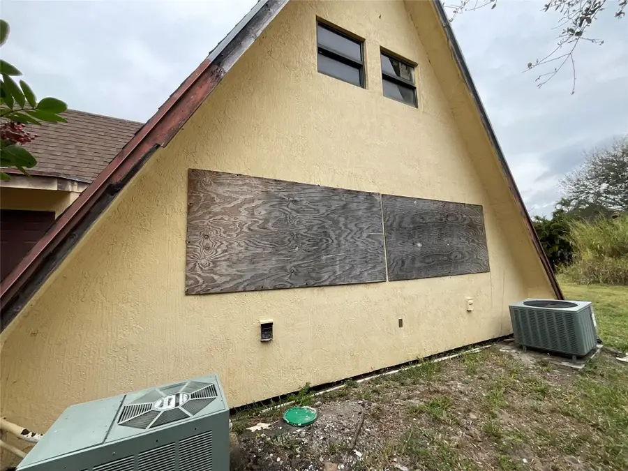 6650 Riggers Road, Lake Worth, FL 33462 - #3