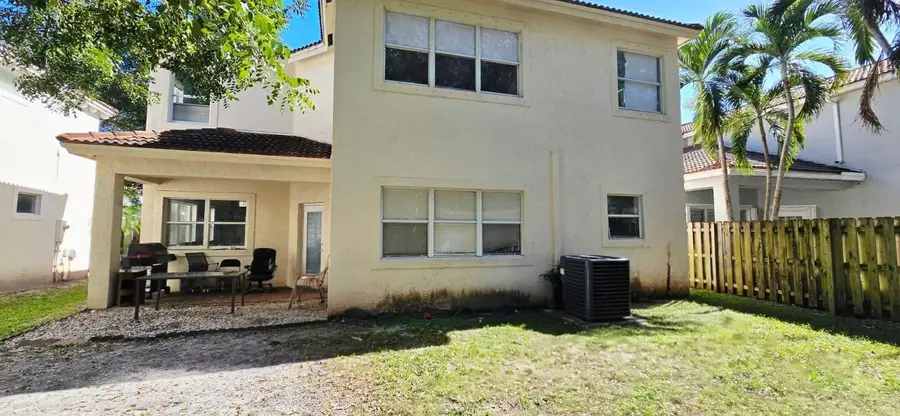 1888 NW 75th Way, Hollywood, FL 33024 - Image #3