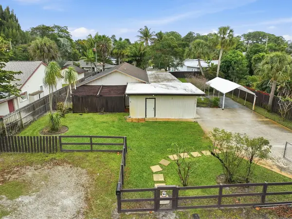 708 Dixie Lane, West Palm Beach, FL 33415