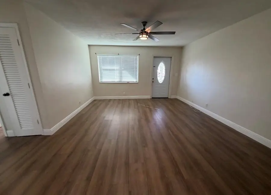 2405 NW 54th Street, Fort Lauderdale, FL 33309 - Image #3