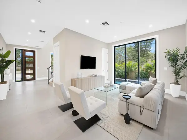 1401 NE 16th Avenue, Fort Lauderdale, FL 33304