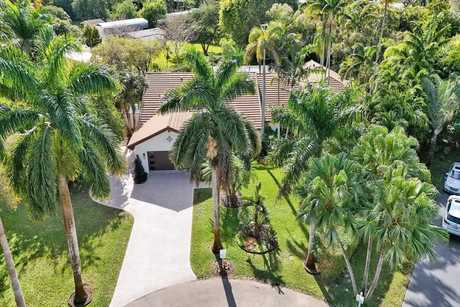 2825 SW 132nd Way, Davie, FL 33330 - Image #3