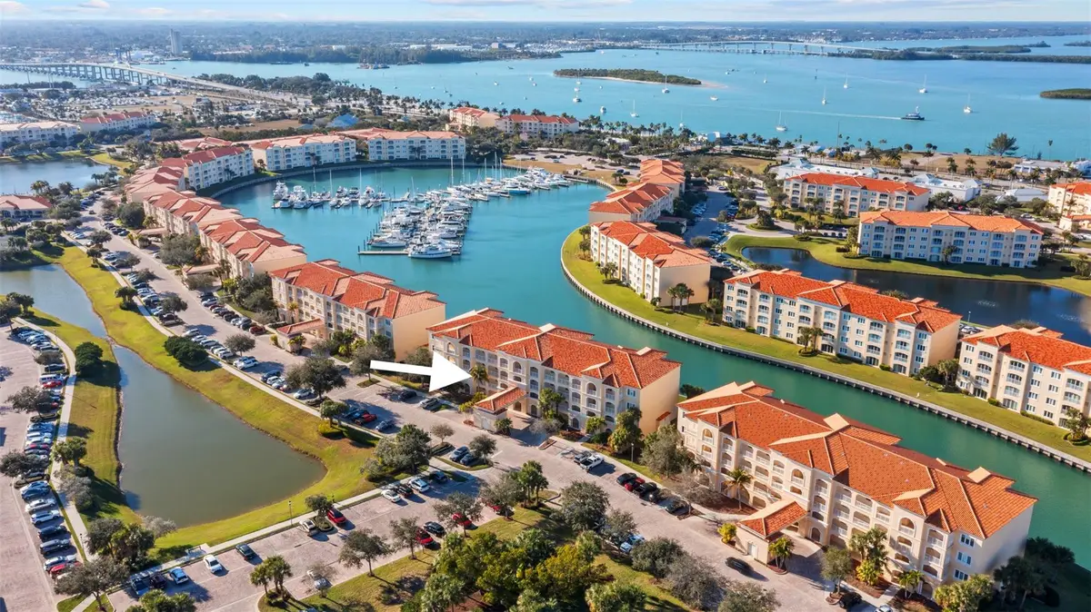 18 Harbour Isle Drive #203, Fort Pierce, FL 34949 - Image #1
