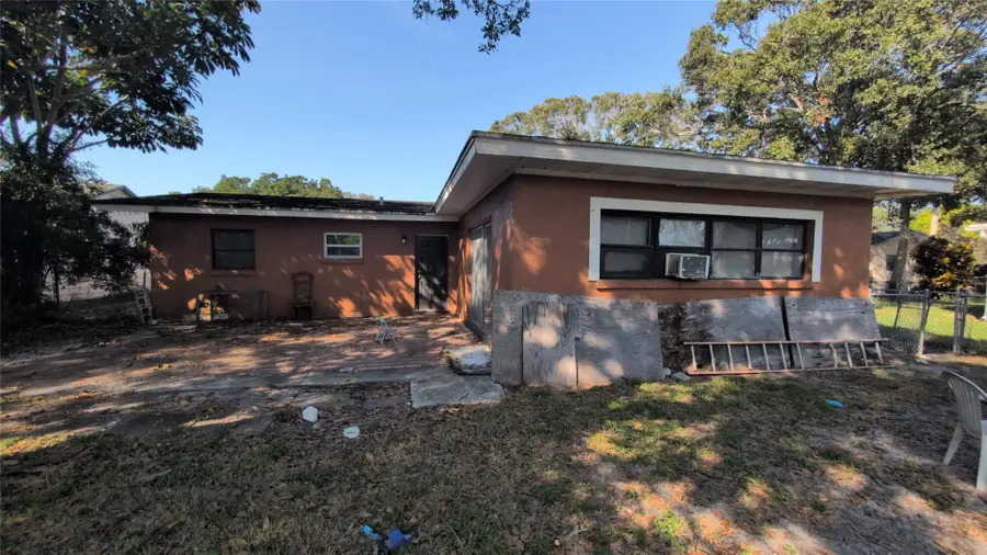 1106 S 7th Street, Fort Pierce, FL 34950 - Image #3