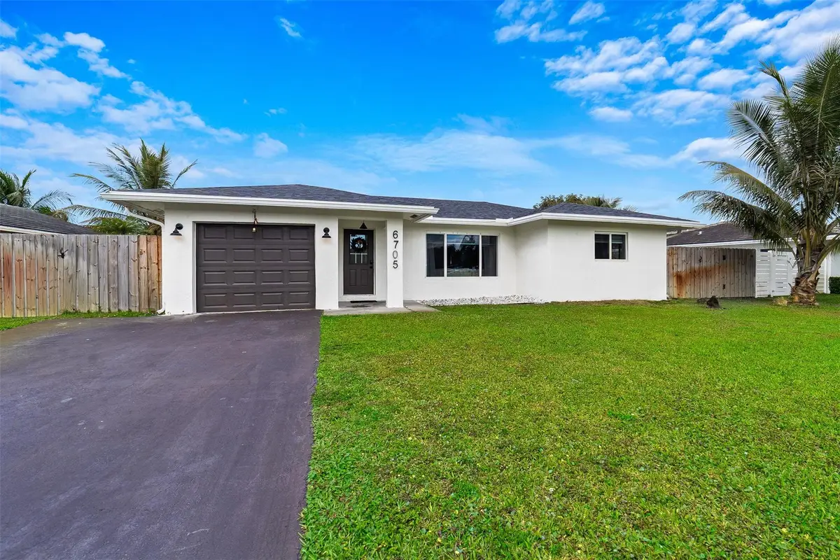 6705 E Westwood Boulevard, Fort Lauderdale, FL 33321 - Image #1