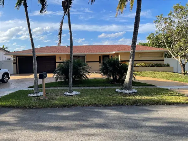 11901 NW 15th Street, Pembroke Pines, FL 33026