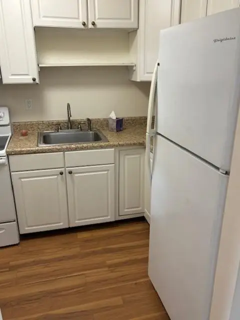 8851 Sunrise Lakes Boulevard #208, Sunrise, FL 33322 - Image #3