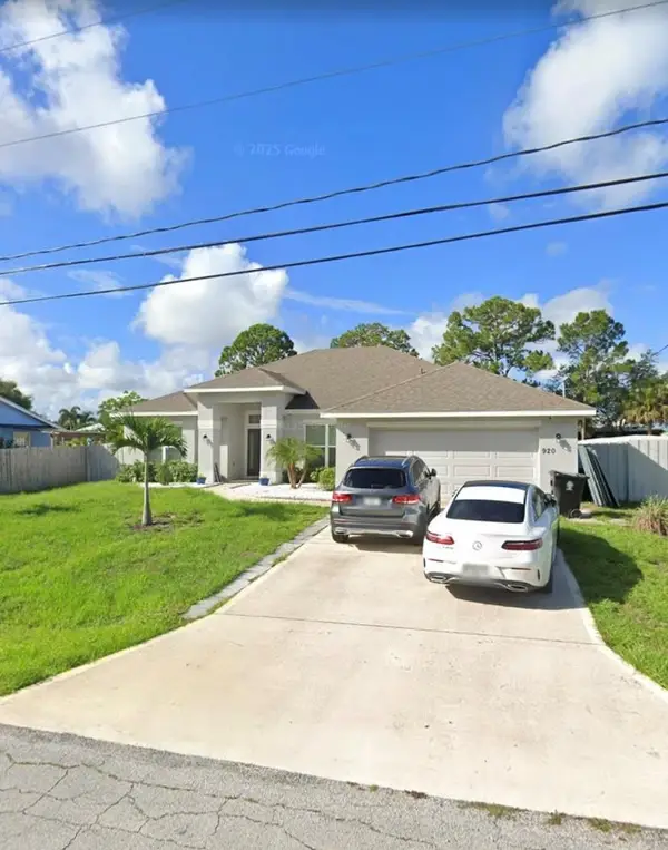 920 SW Provincetown Lane, Port St Lucie, FL 34953