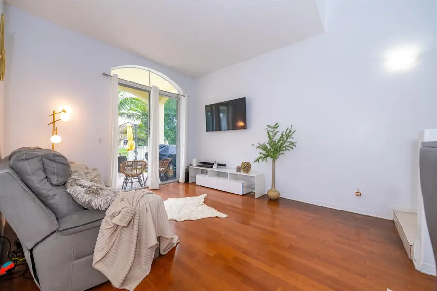 2257 NW 77th Terrace, Pembroke Pines, FL 33024 - Image #3