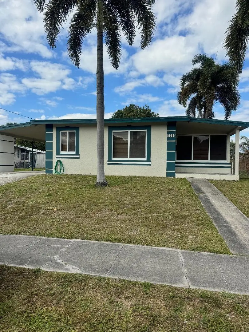 2757 SW 7th Street, Fort Lauderdale, FL 33312 - #1