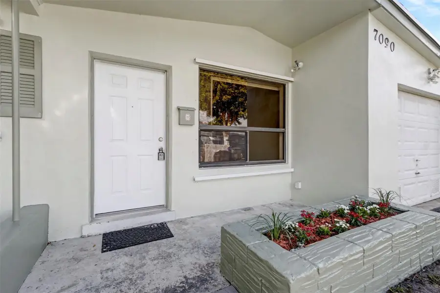 7090 Scott Street, Hollywood, FL 33024 - #3