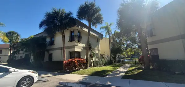 2963 Carambola Circle #2038, Coconut Creek, FL 33066