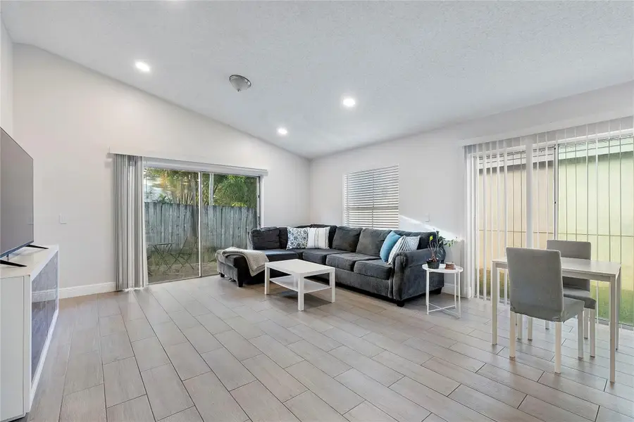 6762 Fern Place, Margate, FL 33063 - #3