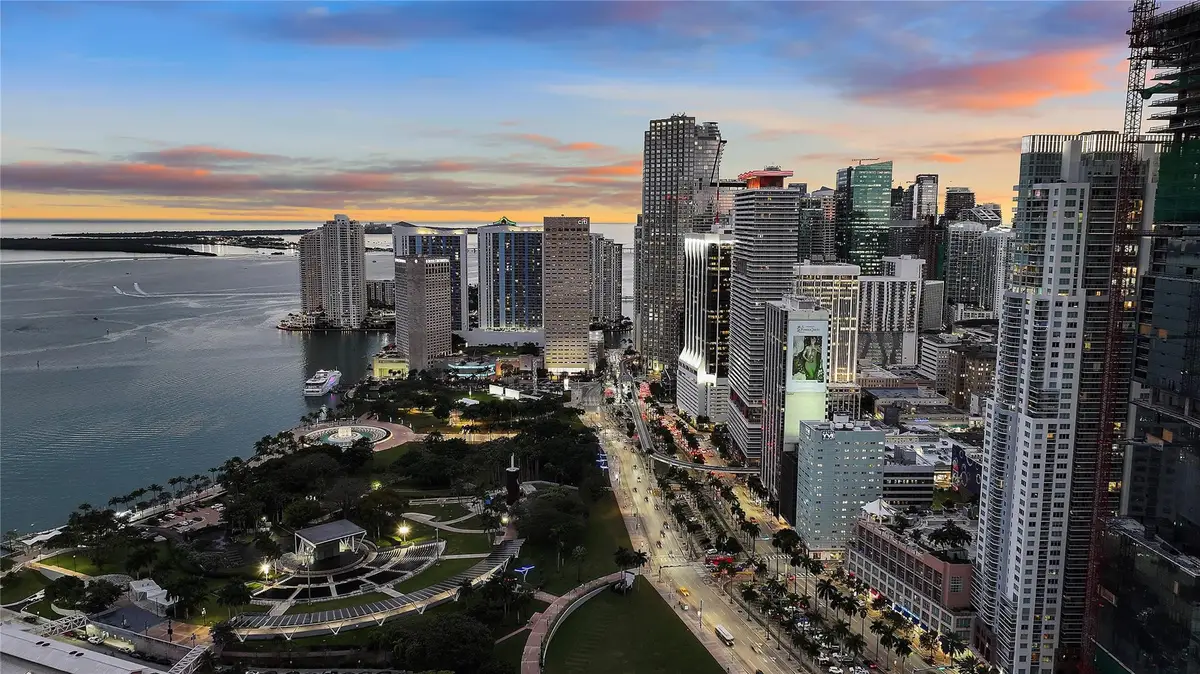 11 NE 6th Street #907, Miami, FL 33132 - #1