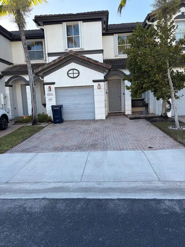 7848 NW 114th Path, Doral, FL 33178