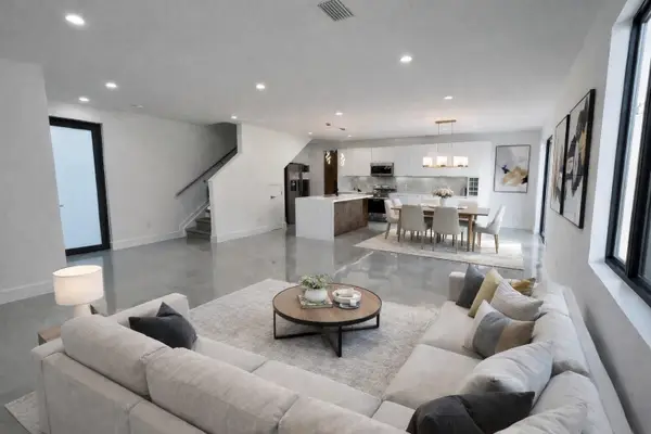 1292 NE 35th Street, Oakland Park, FL 33334