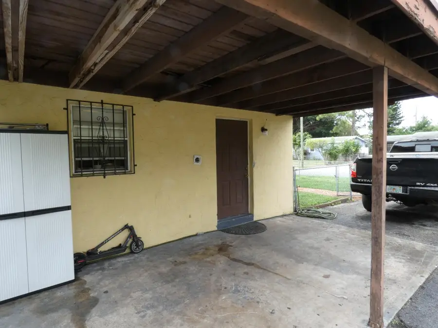 2350 NW 1st Street, Boynton Beach, FL 33435 - Image #3