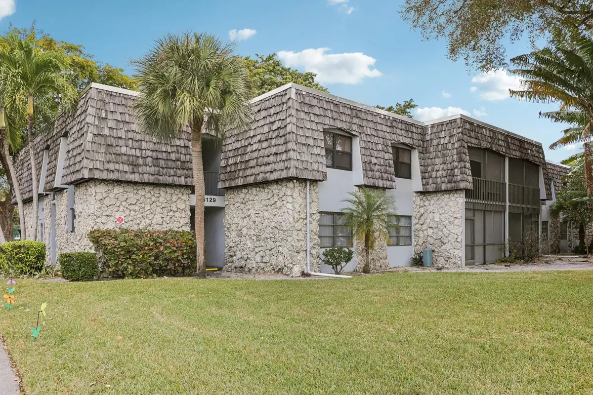 3129 Oakland Shores Drive #A204, Oakland Park, FL 33309 - Image #1