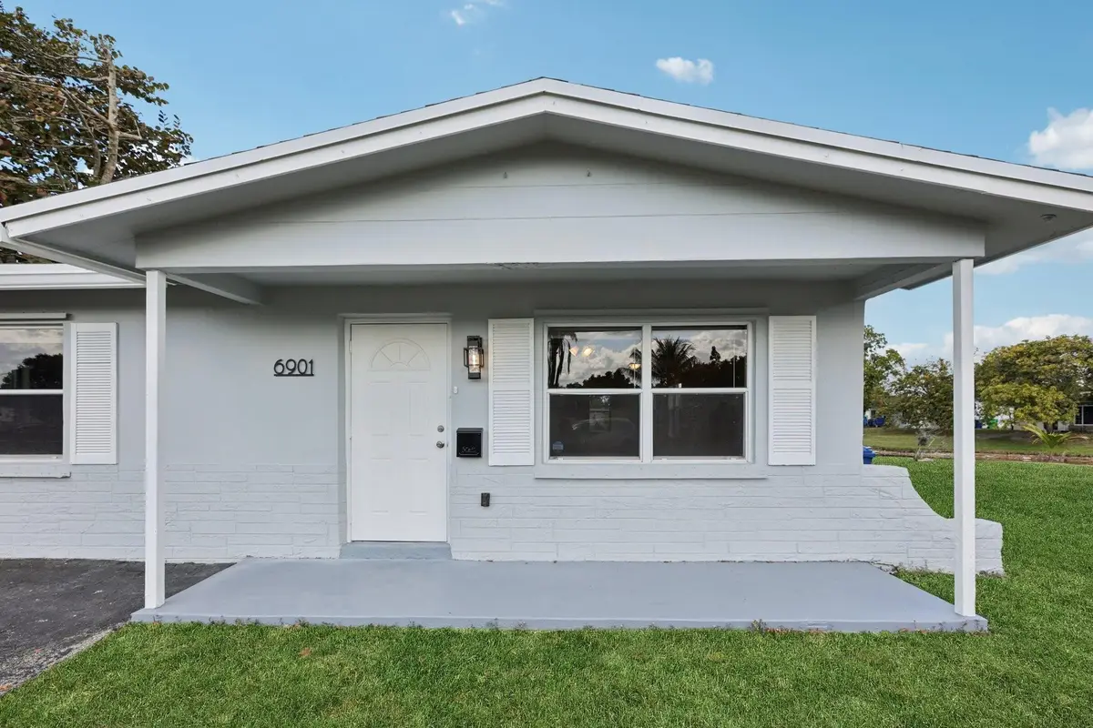 6901 NW 28th Street, Sunrise, FL 33313 - #1