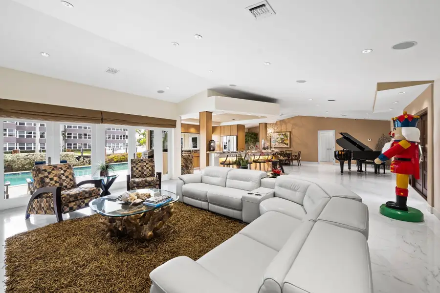 5201 NE 32 Avenue, Fort Lauderdale, FL 33308 - #2