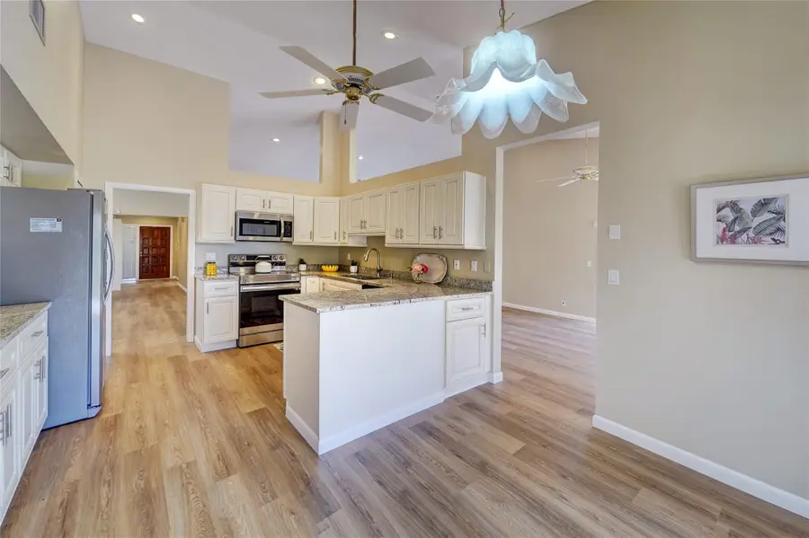 7004 Golf Pointe Circle, Tamarac, FL 33321 - #2