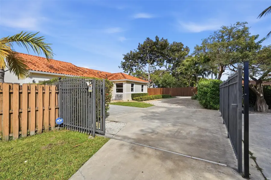 16921 SW 92nd Court, Palmetto Bay, FL 33157 - #3