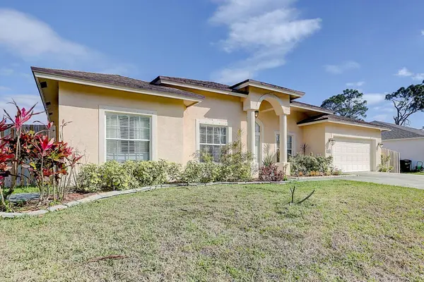 3125 SW Savona Boulevard, Port St Lucie, FL 34953