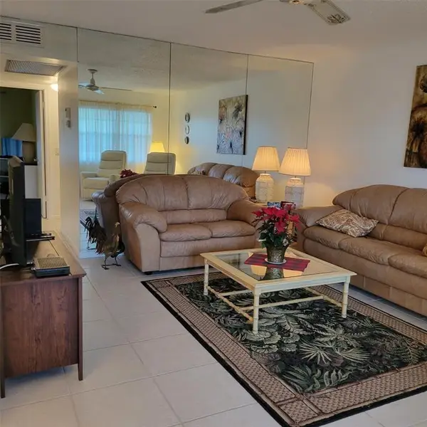 351 Markham P #351, Deerfield Beach, FL 33442