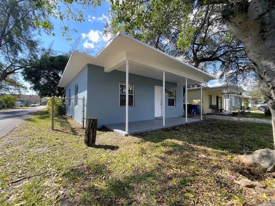 1602 NW 7th Place, Fort Lauderdale, FL 33311 - #2