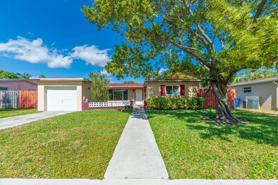 6853 NW 2nd Street, Margate, FL 33063 - #2