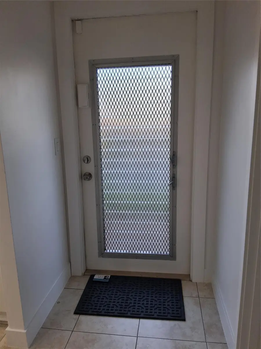 9800 Sunrise Lakes Boulevard #109, Sunrise, FL 33322 - #2