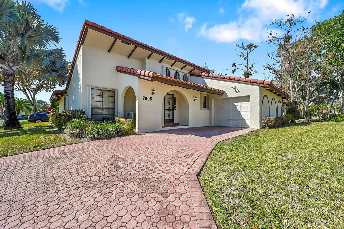 7905 Hibiscus Way #38, Tamarac, FL 33321 - #1