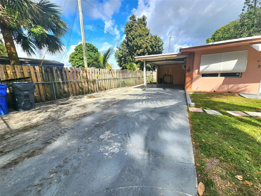 6115 Monroe Street, Hollywood, FL 33023 - #2