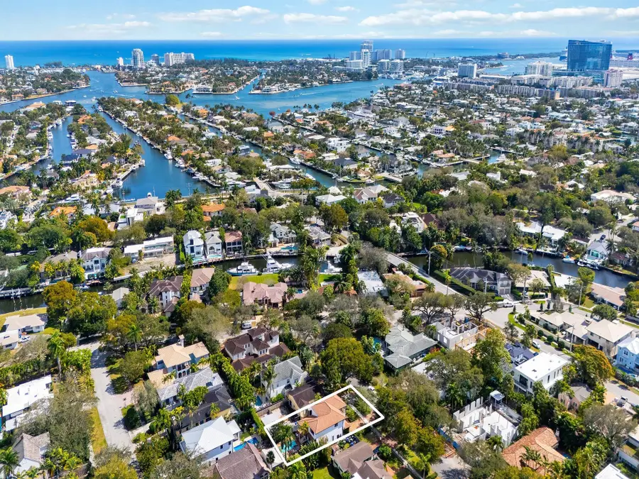 1125 SE 8th Street, Fort Lauderdale, FL 33316 - #2