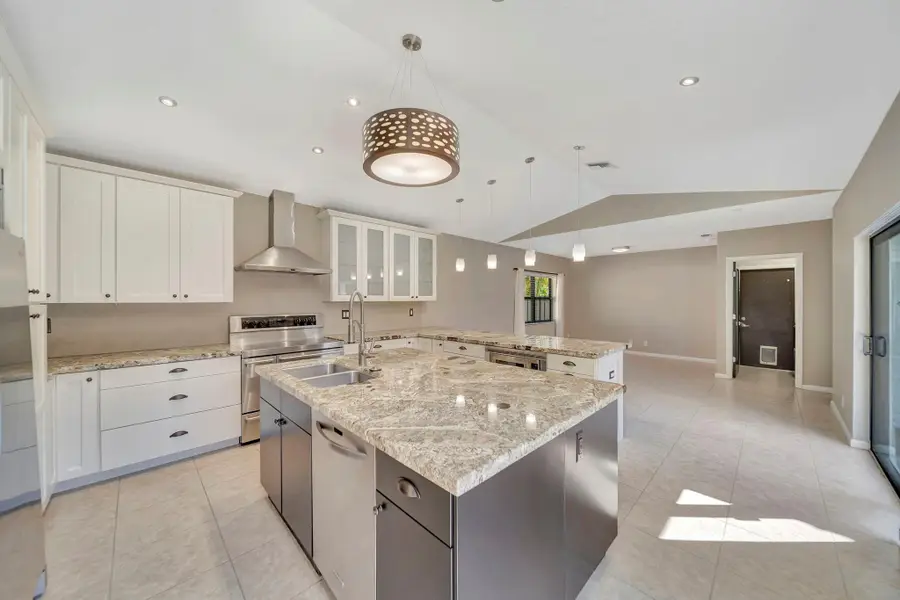 5368 NW 64 Way, Pompano Beach, FL 33067 - #3