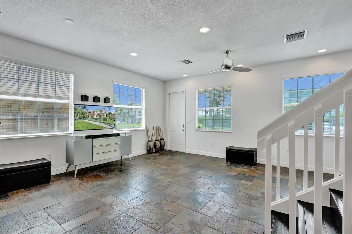 816 S Riverside Drive #816, Pompano Beach, FL 33062 - #1