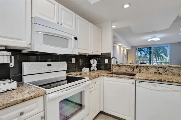 1391 S Ocean Boulevard #309, Pompano Beach, FL 33062