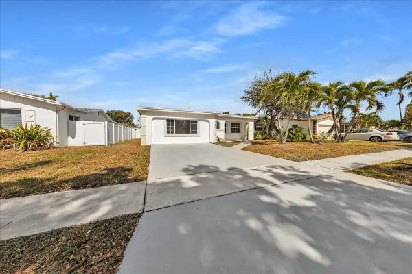 7855 NW 1st Street, Margate, FL 33063