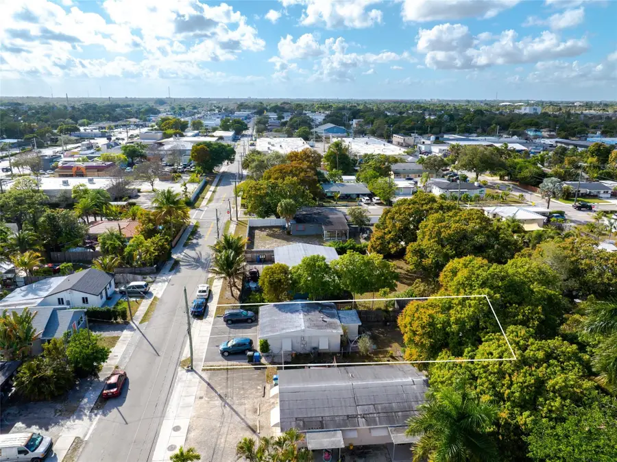 659 NE 32nd Street, Fort Lauderdale, FL 33334 - #2
