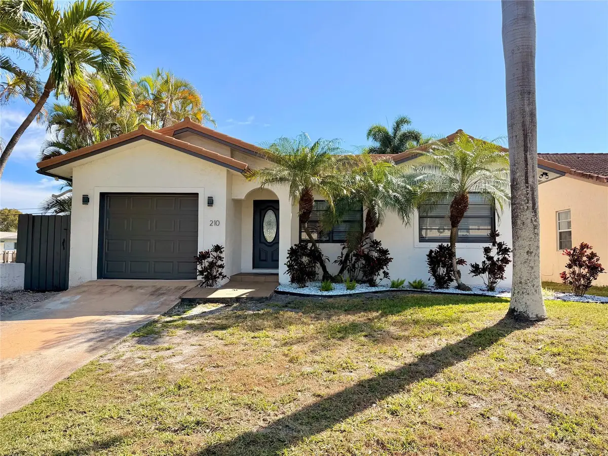 210 SE Park Street, Dania Beach, FL 33004 - #1