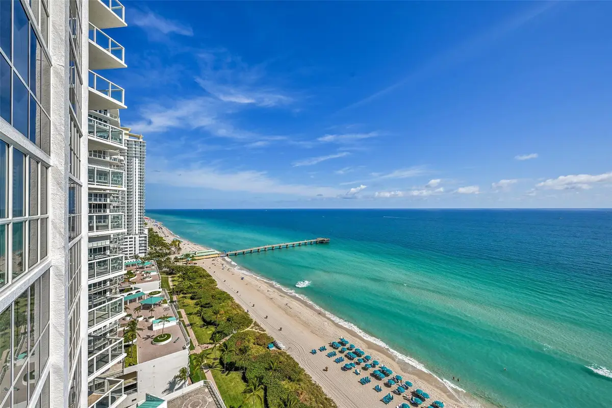 16425 Collins Avenue #2011, North Miami Beach, FL 33160 - #1