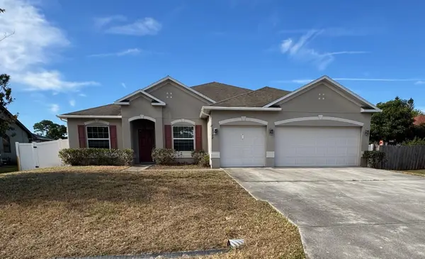 1322 SE Nancy Lane, Port St Lucie, FL 34983