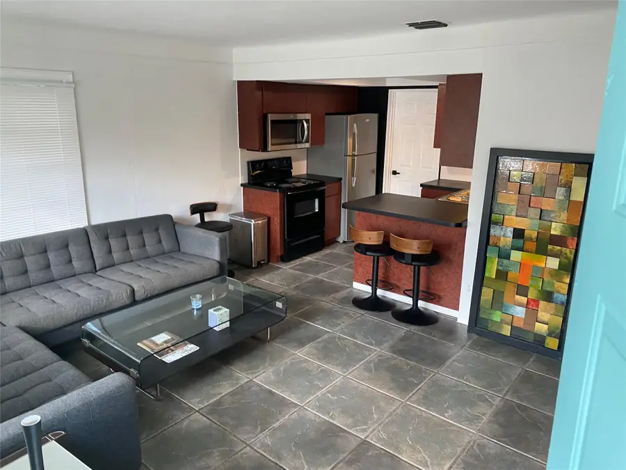 2056 NE 9th Avenue, Fort Lauderdale, FL 33305 - #2