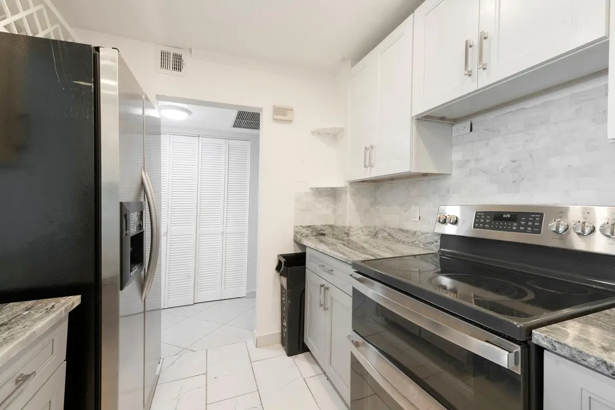 3800 N Hills Drive #402, Hollywood, FL 33021 - #1