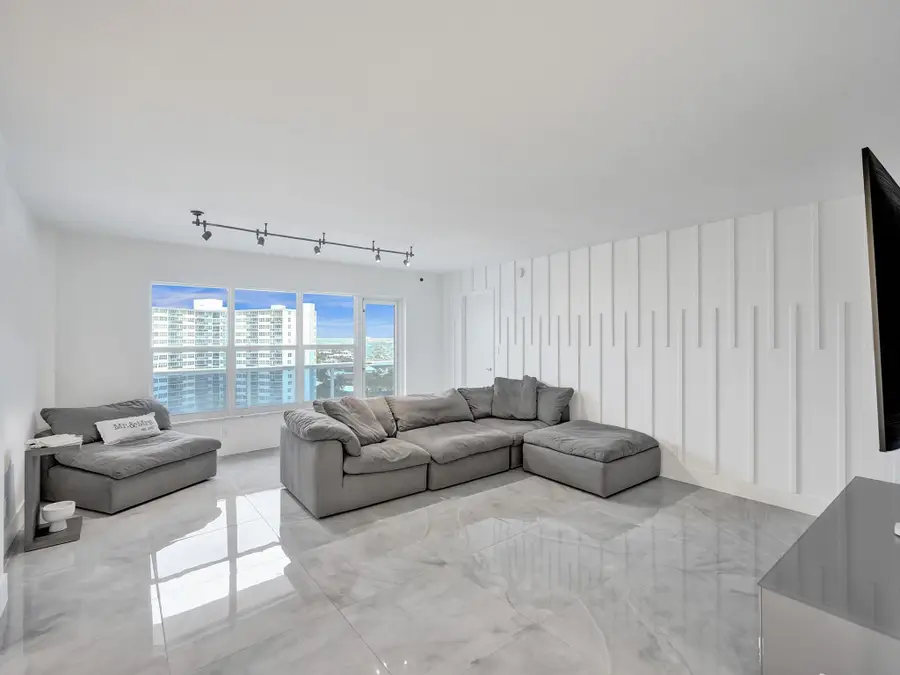 3500 Galt Ocean Drive #1109, Fort Lauderdale, FL 33308 - #3