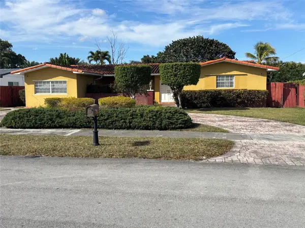 9261 SW 68th Street, Miami, FL 33173